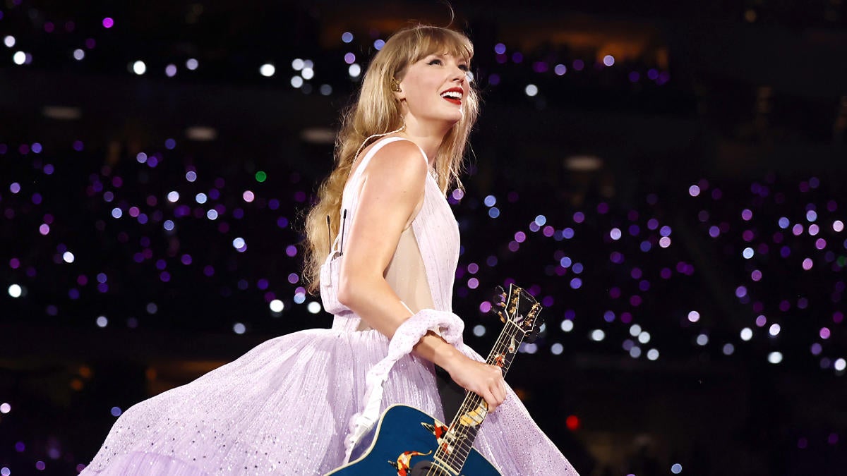 taylor-swift-eras-tour-long-live